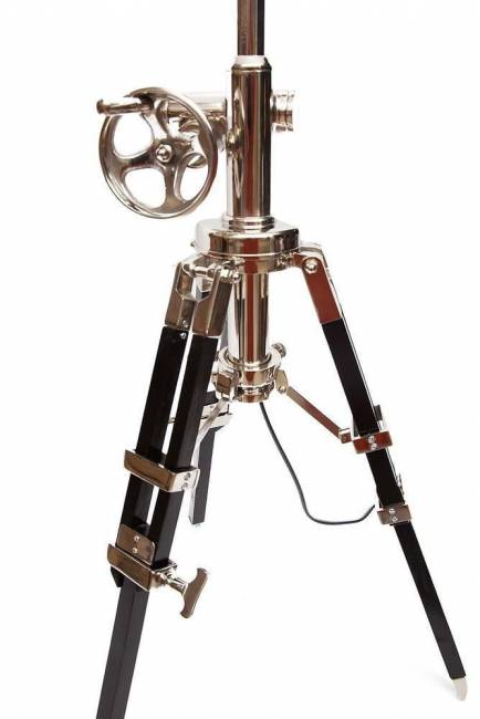 Лампа настольная на треноге Secret De Maison  mod. 44821) латунь/дерево палисандр,  42х42х81см, античная медь/коричневый античная медь/коричневый латунь/дерево палисандр