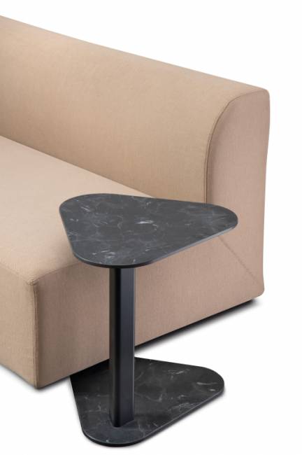 Cтолик приставной Kicki 500х500х500 мм